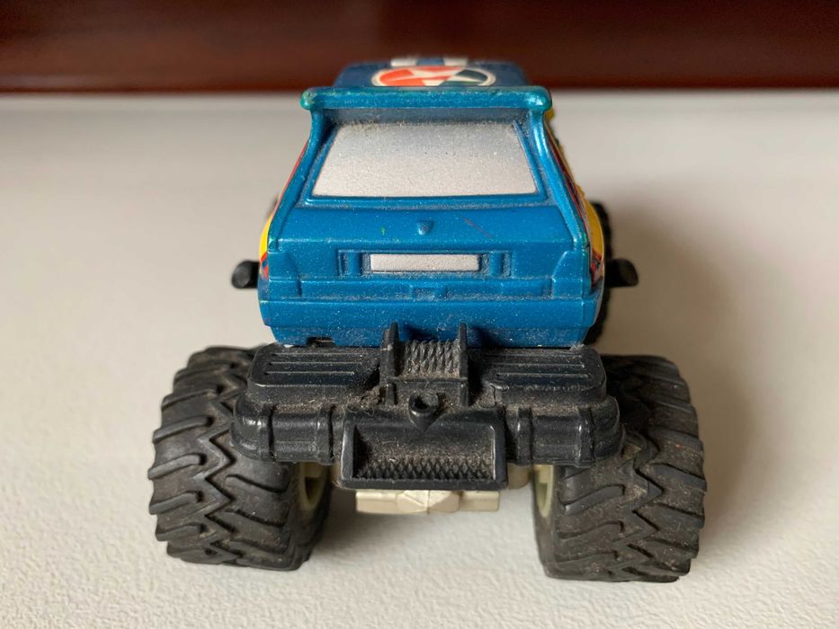 Brinquedo Monster Truck
