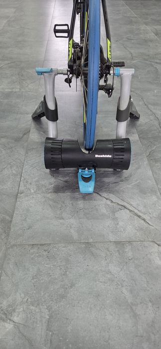 Велотренажер Tacx Bushido