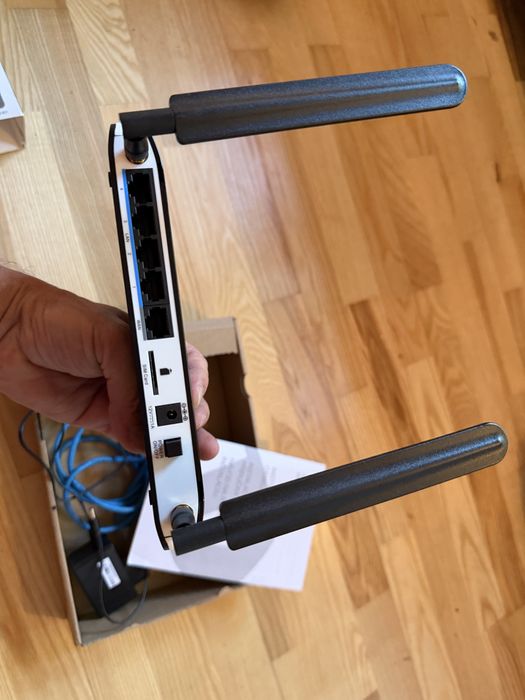 D Link router 4G DWR 921 pod karte SIM
