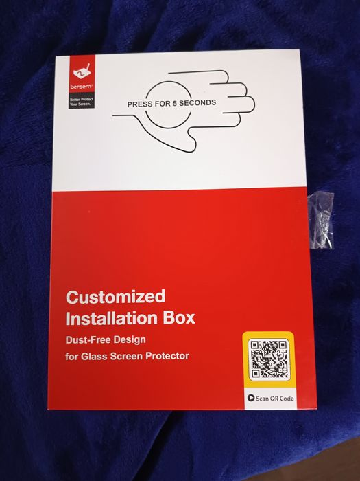 2 unidades. Película para tela touch screen para tablet, especificamente indicada para o iPad Pro de 9.7 polegadas na cor preta.