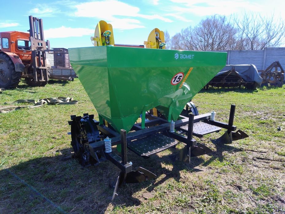 Сажалка польська bomet. Саджалка  Доставка