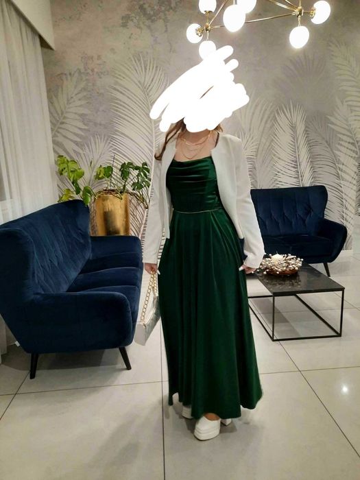 Sukienka na studniówkę rozmiar M. Raz noszona.