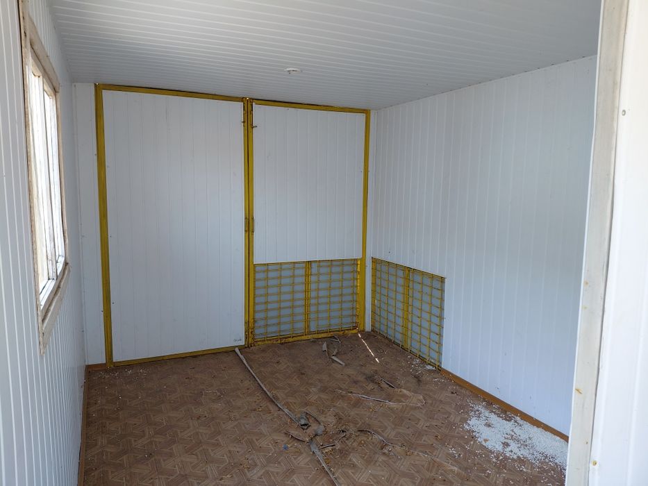 Продам вагончик  ціна договірна