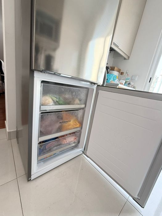 Vendo Frigorífico LG como Novo