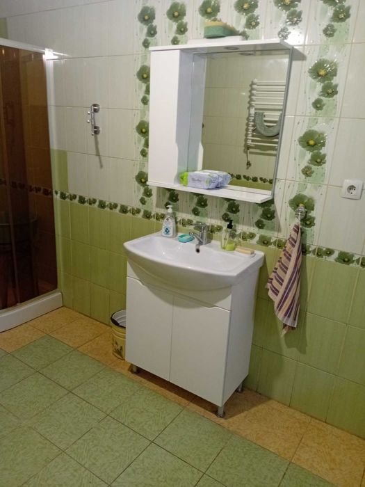 Продам 3-кімн. будинок 100м.кв. зі зручностями в центрі села Чагор