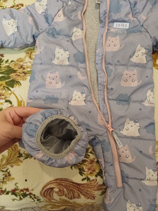 Продам дитячий комбінезон joiks