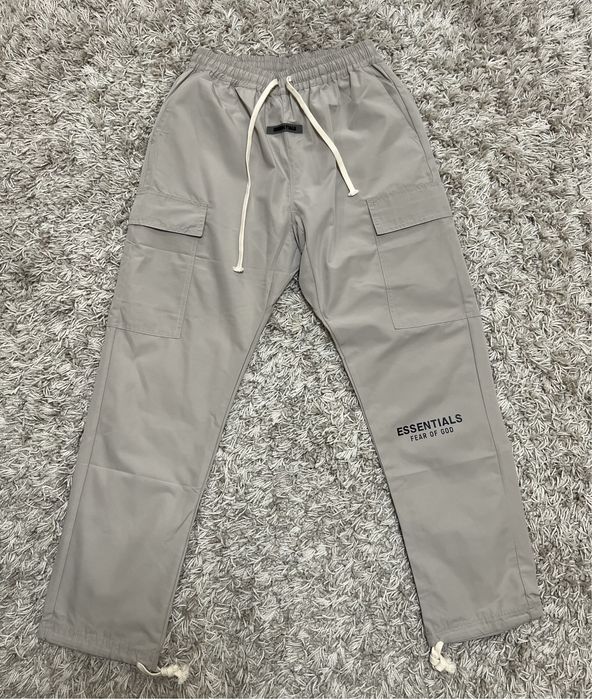 Fear of God essentials штани