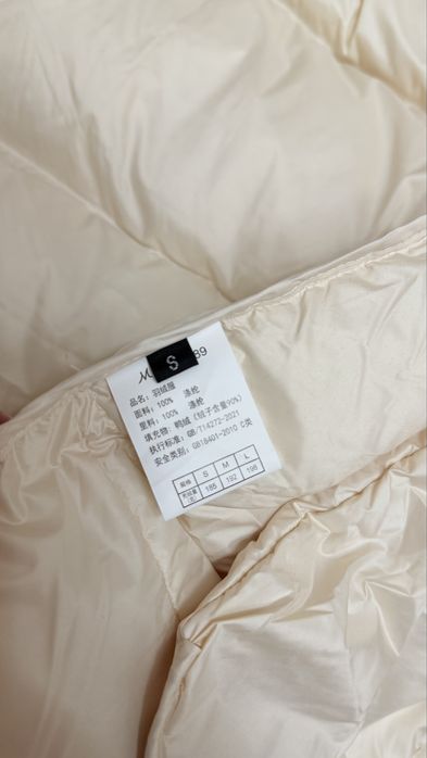 Продам пуховик розмір S