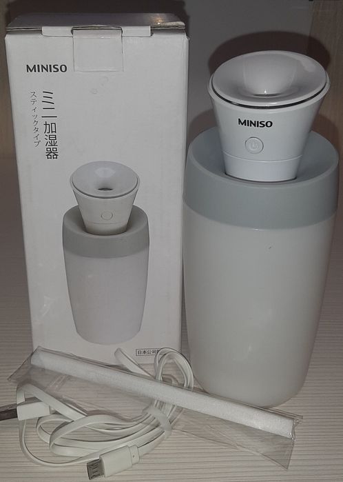 Зволожувач повітря настільний