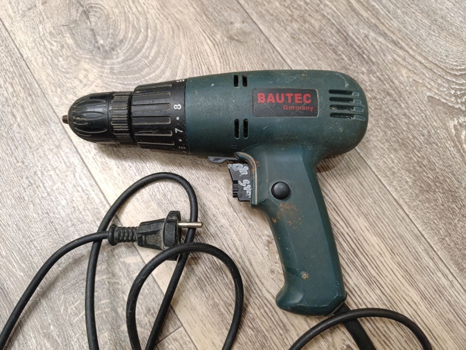 Шуруповерт Bautec BS 620E сетевой, дрель.