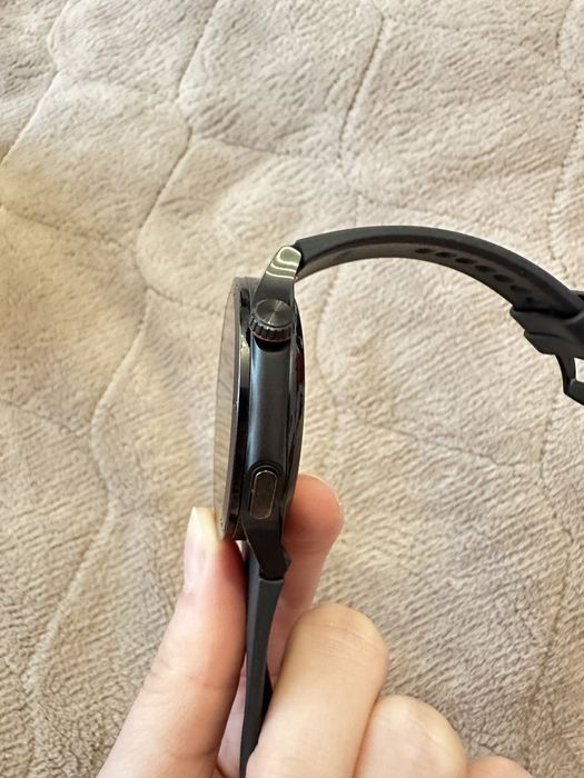 OnePlus Watch 4 смарт годинник