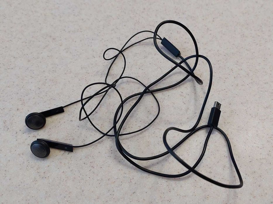 słuchawki HTC z wtykiem ExtUSB