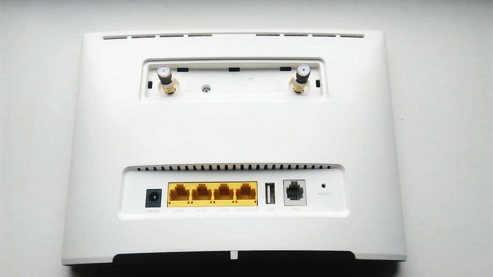 4G LTE CAT6 роутер с агрегацией частот HUAWEI B525 FixIMEI/TTL,300Мб/с