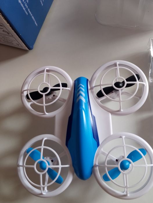 Dron dla dzieci 3 akumulatory
