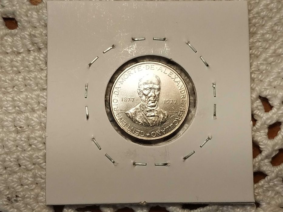 Portugal - moeda de 2,5 escudos de 1977 (Alexandre Herculano)