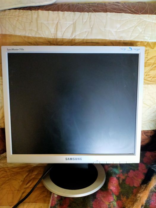 Monitor Samsung Sync Master 710 N 17 cali