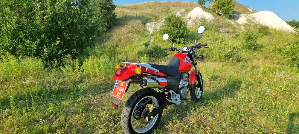 Honda SLR 650 Кубиків Мото