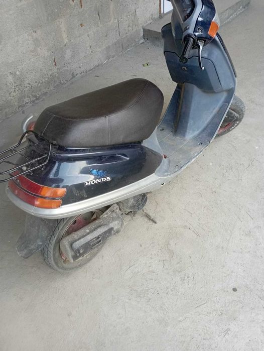 Продам скутер Honda Tact