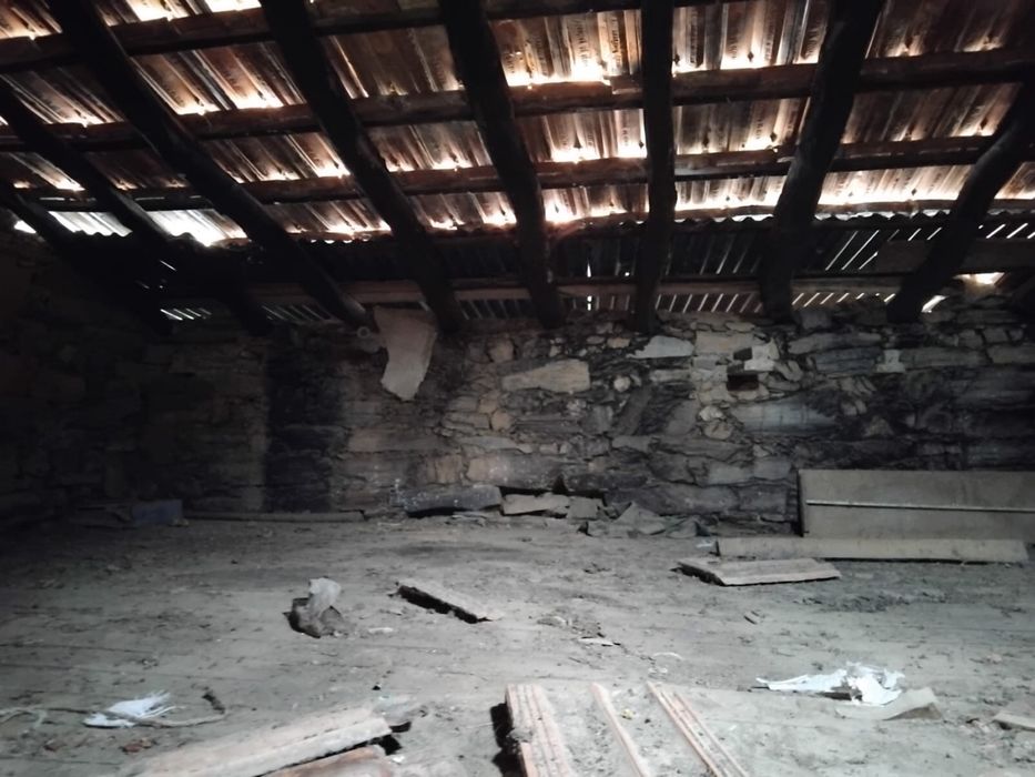 Moradia para reabilitacao Sardeiras de Cima EXCELENTE OPORTUNIDADE