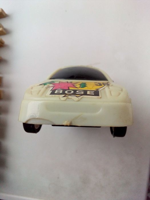 машинки СССР и импортные (12 штук) можно по отдельности