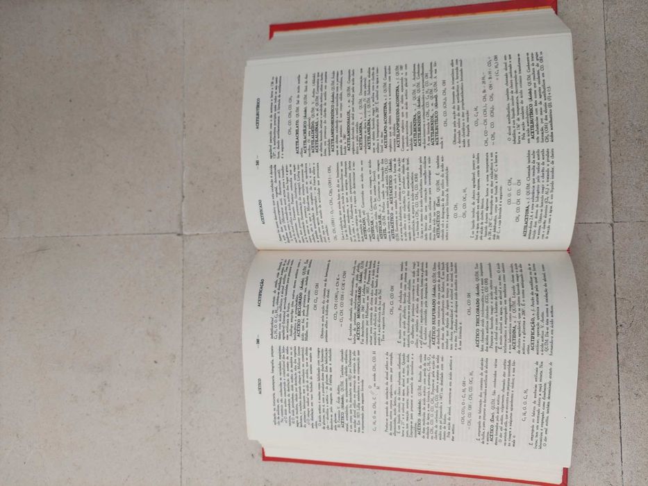 Grande Enciclopédia Portuguesa e Brasileira