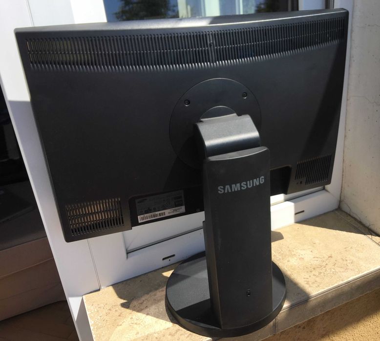 Monitor Samsung SyncMaster 2443BW 16:10 Klasa A 24 cale