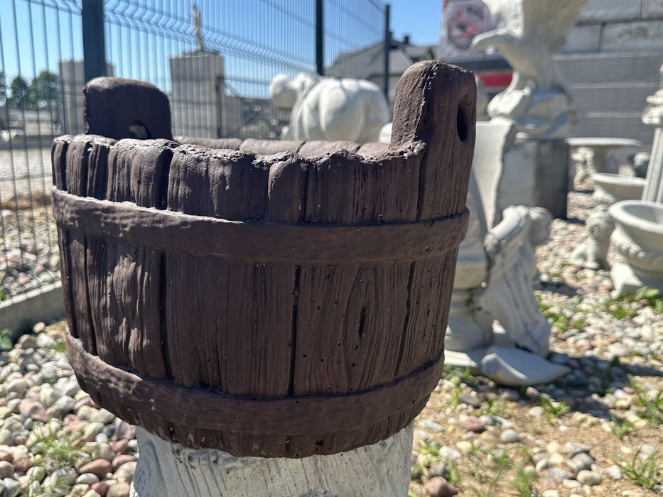 Doniczka betonowa wiaderko