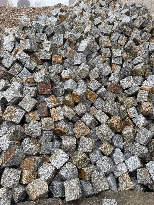 Kostka granitowa 4/6 szaro - ruda