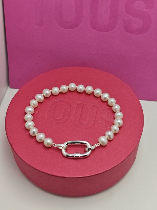 Bransoletka z pereł z misiem z obręczą hołd srebro 925