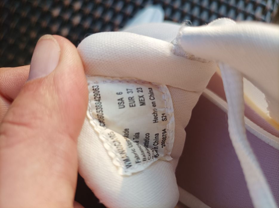 Super  adidasy na lato z USA rozm. 37 lekkie