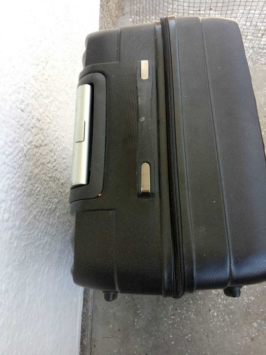 Валіза    З європи