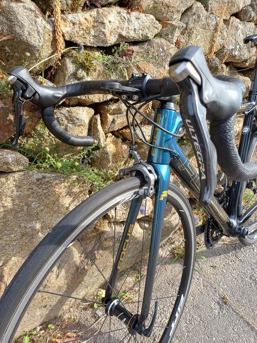 Bicicleta estrada Focus