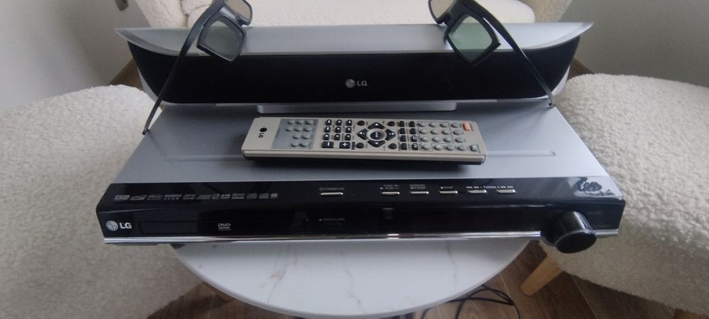 Sprzedam kino domowe LG