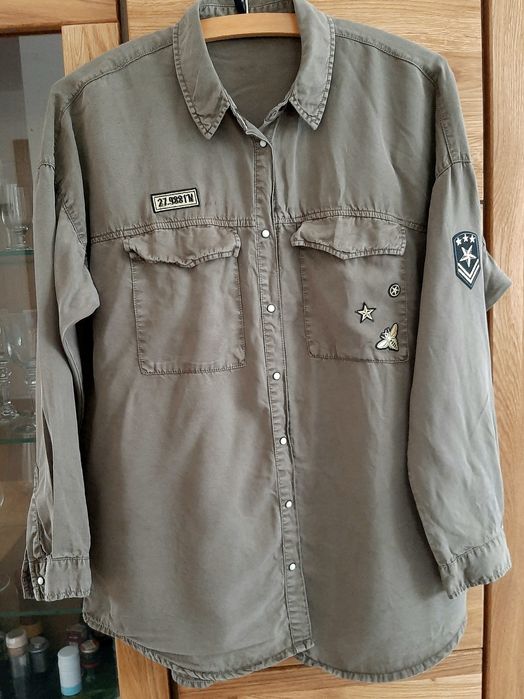 Stradivarius koszula khaki stylowa 38 40