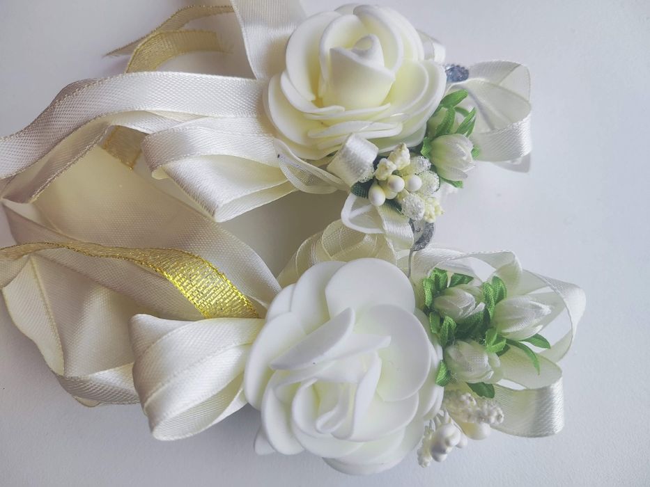 Набір Весільні бутоньєрки якісної ручної роботи