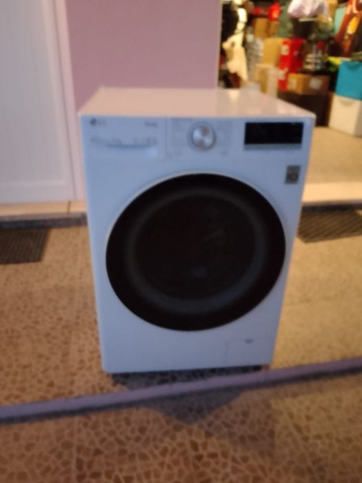 Máquina de lavar roupa LG 12 kg
