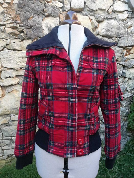 Casaco xadrez vermelho Bershka