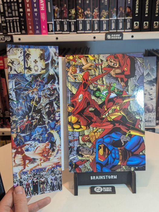 Crisis on Infinite Earths 35th Anniv. Deluxe DC