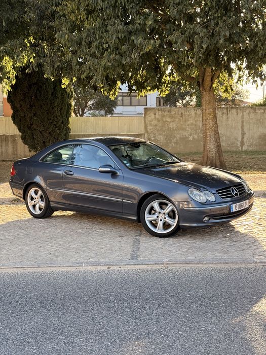 Mercedes-Benz CLK 270 CDI Automático — 2003