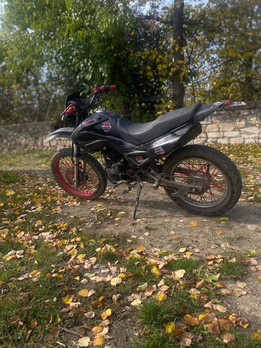 Спарк 200д 1 гарний стан торг присутній