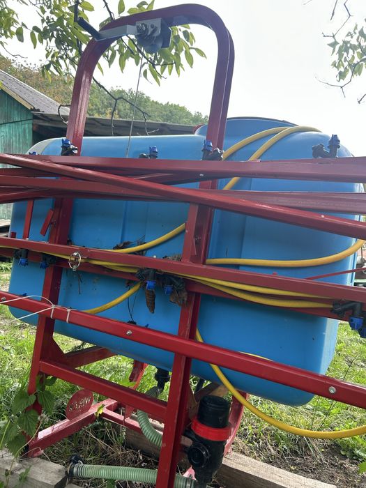 Продам оприскувач польський!