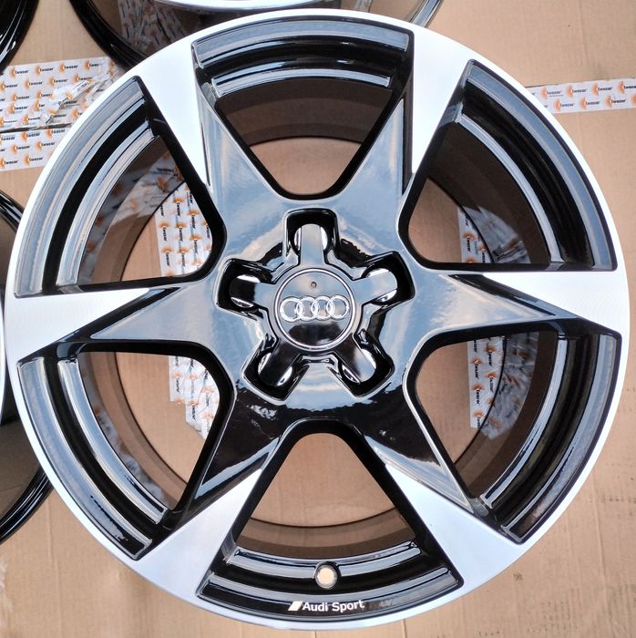 Felgi Oryginał Audi A3 A4 A5 A6 A8 7,5x17 ET45 5x112 8K0