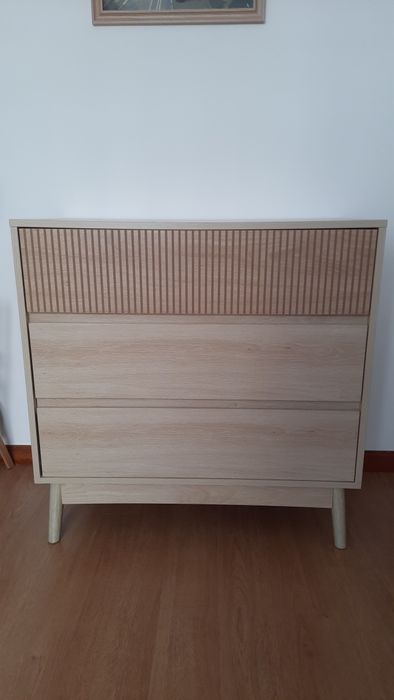 Cómoda Estilo Escandinavo