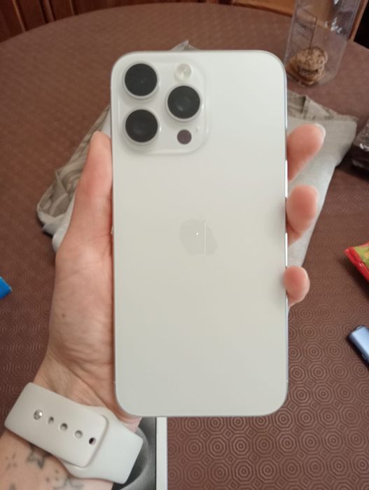 iPhone 15 pro max com factura e garantia 10/04/2024