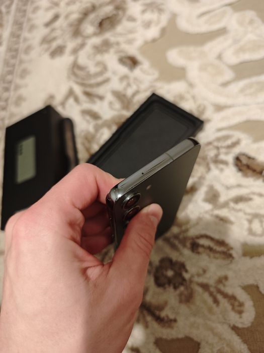 Samsung s23 офіційний 256 2 сім