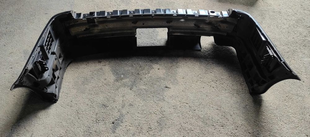 Para choques traseiro Bmw E39 carrinha