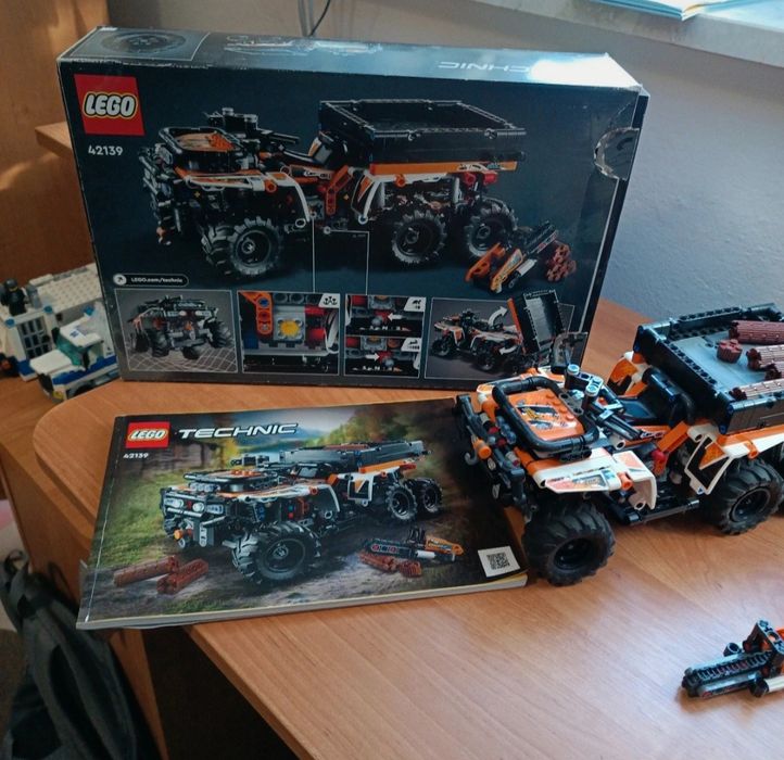 LEGO technic 42139