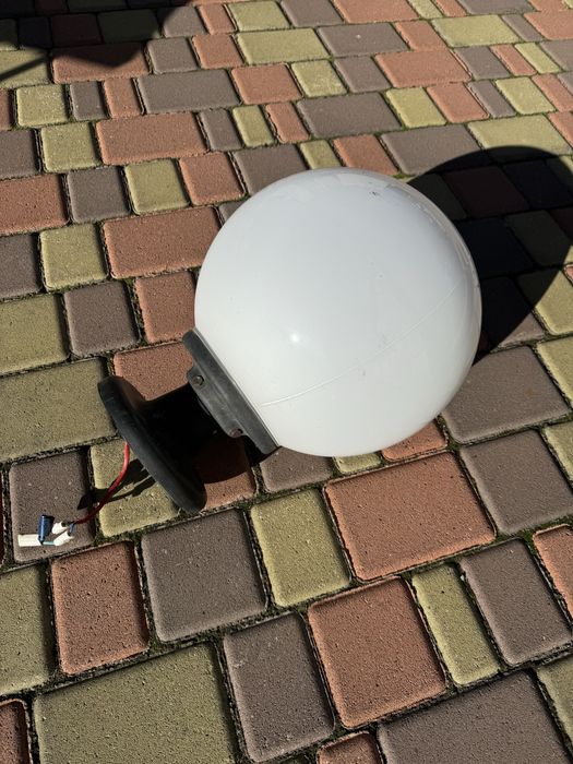 Плафон вуличний