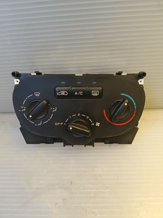 Comando controlador de Sofagem / AC - Peugeot 307