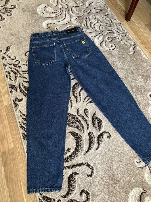 джинси мом Lyle & Scott